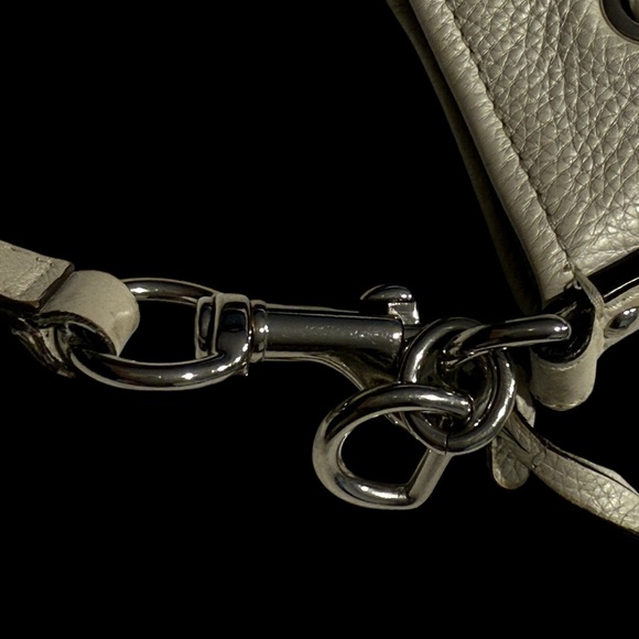 Coach Avery Drawstring Bucket Ivory Pebbled Leather Shoulder Bag 27003 - Picture 7 of 16